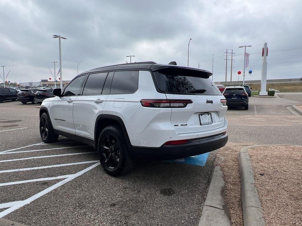 2022 Jeep Grand Cherokee L Altitude
