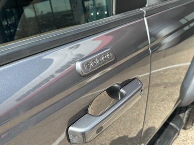 2022 Ford BRONCO Base