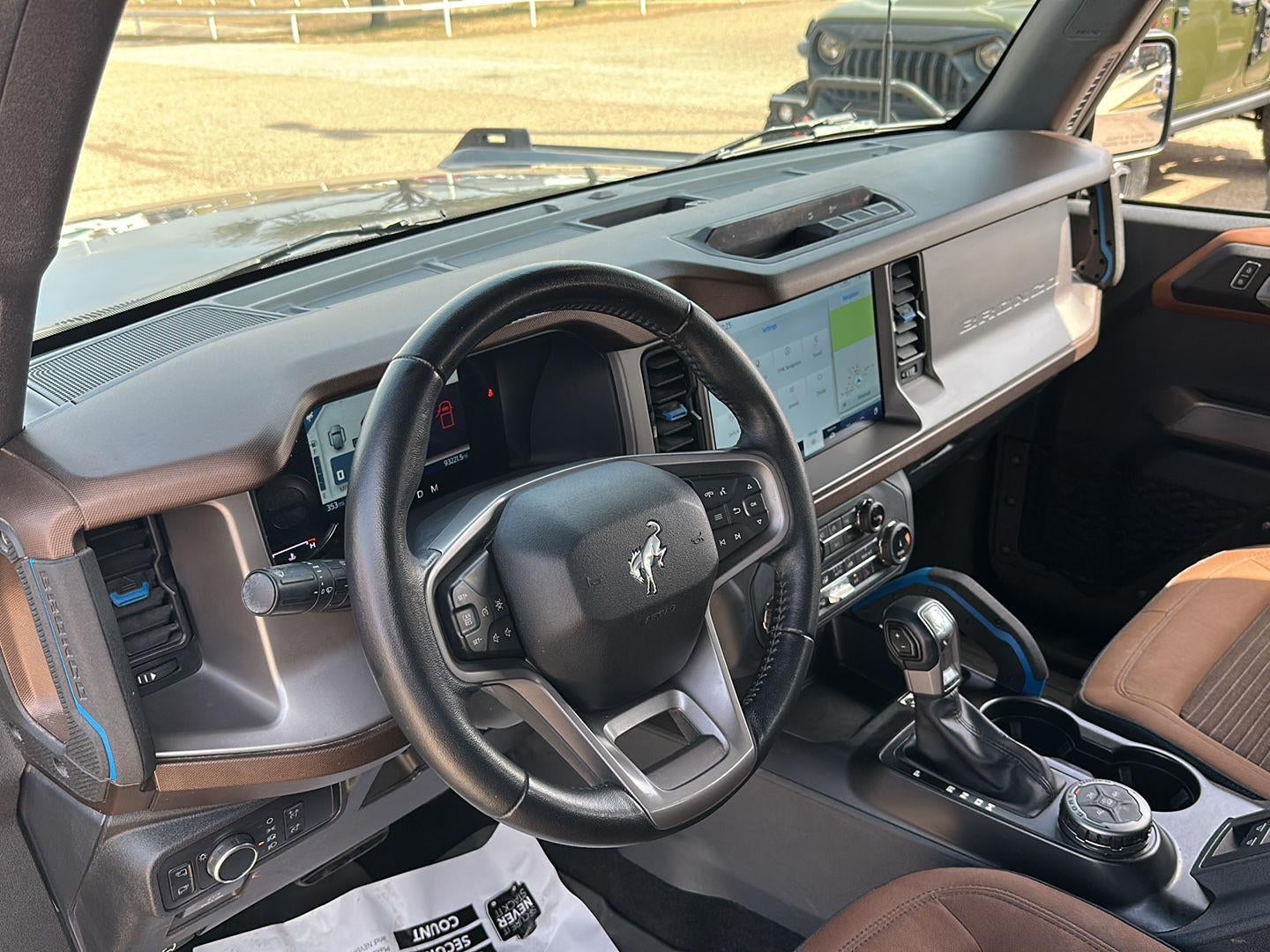 2022 Ford BRONCO Base