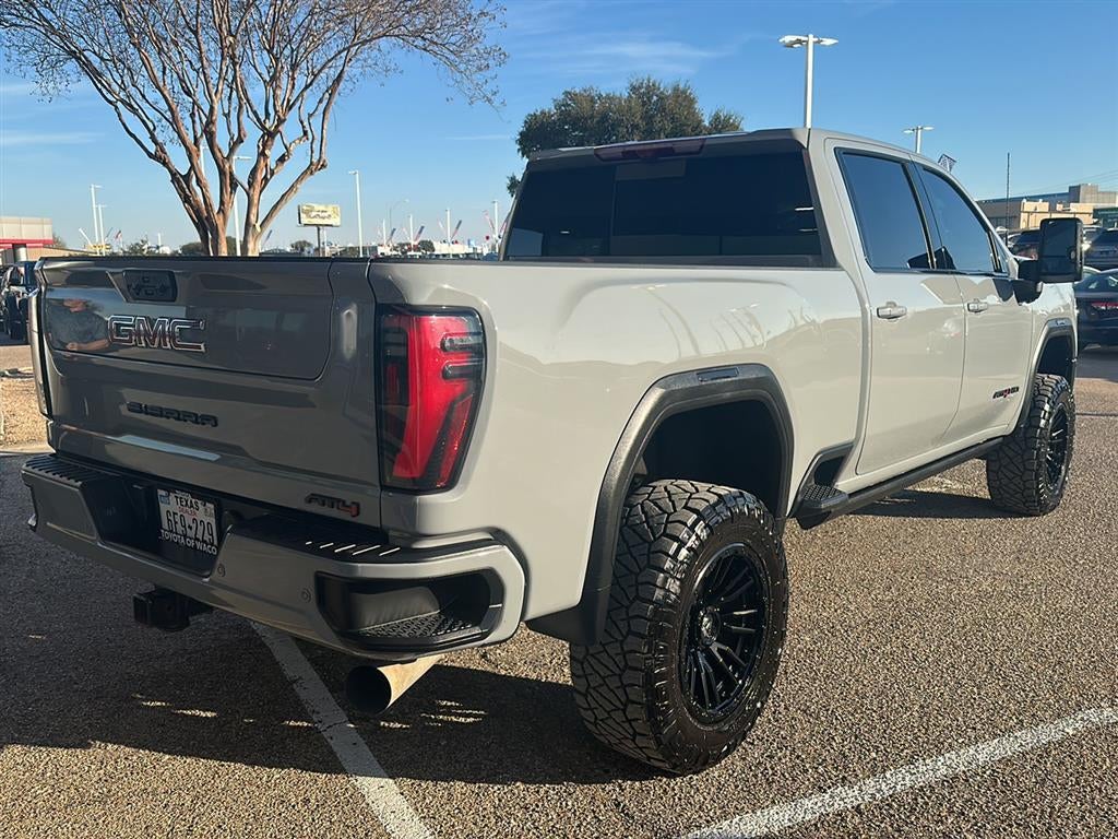 2024 GMC Sierra 2500HD AT4