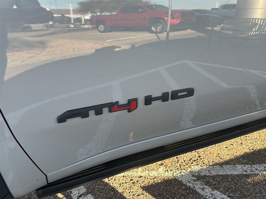 2024 GMC Sierra 2500HD AT4