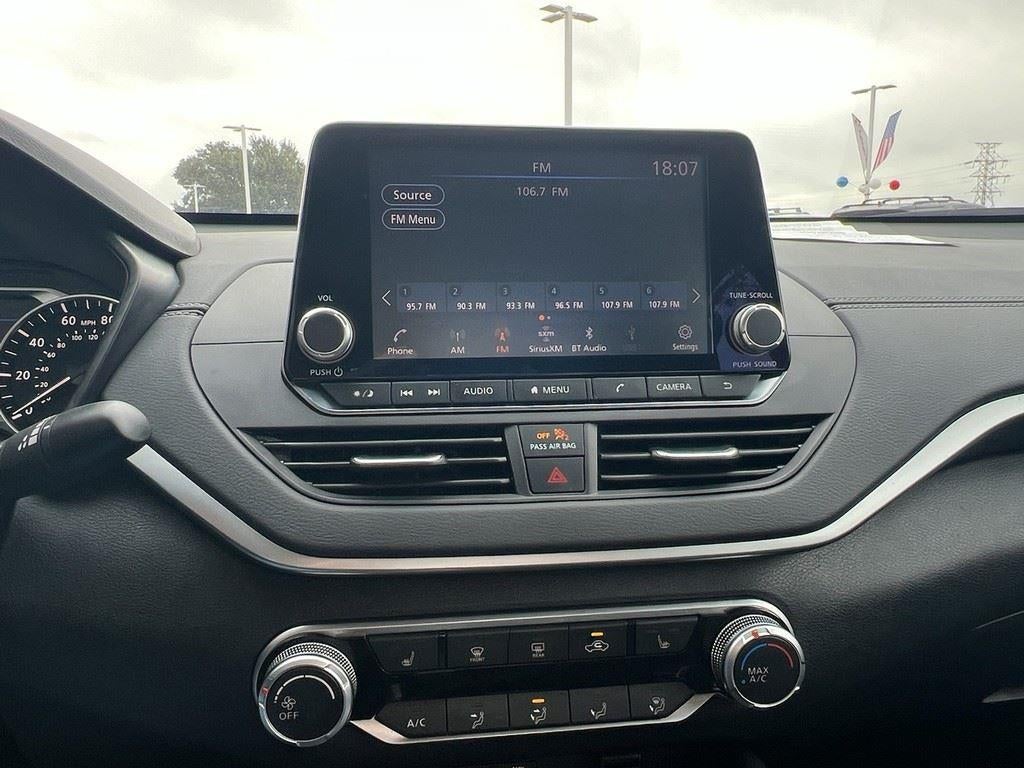 2021 Nissan Altima 2.5 SV