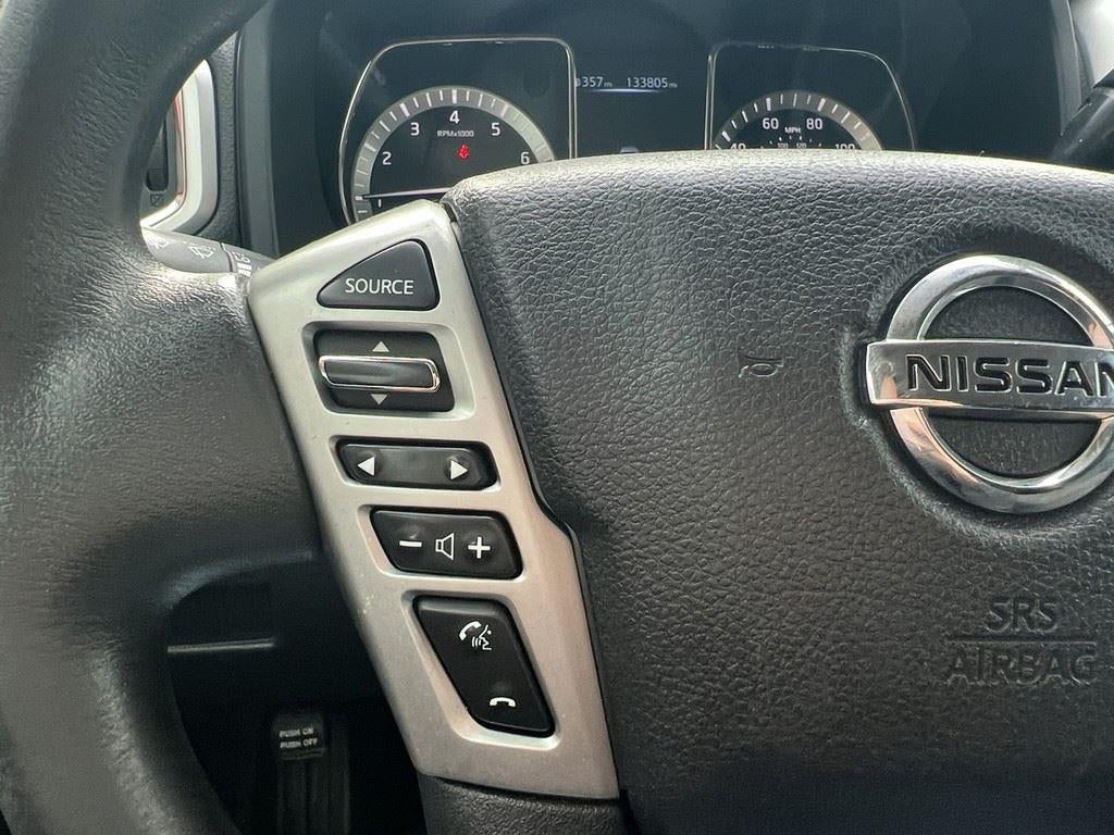 2017 Nissan Titan SV