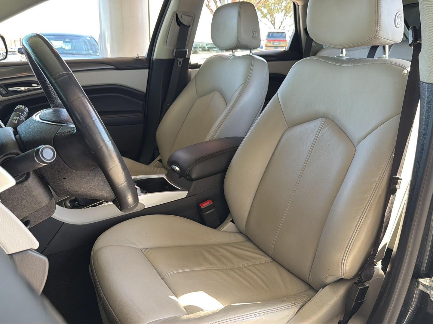 2016 Cadillac SRX Base