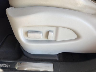 2016 Cadillac SRX Base