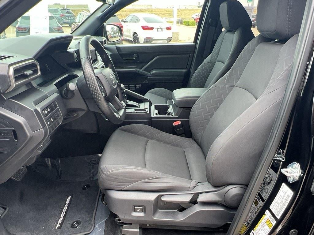 2025 Toyota Tacoma SR