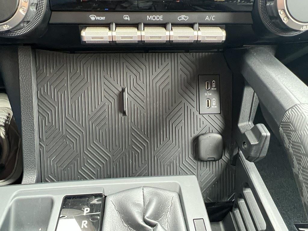 2025 Toyota Tacoma SR