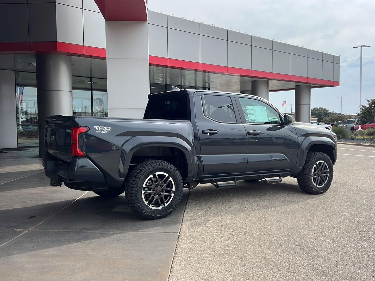 2025 Toyota Tacoma TRD Sport