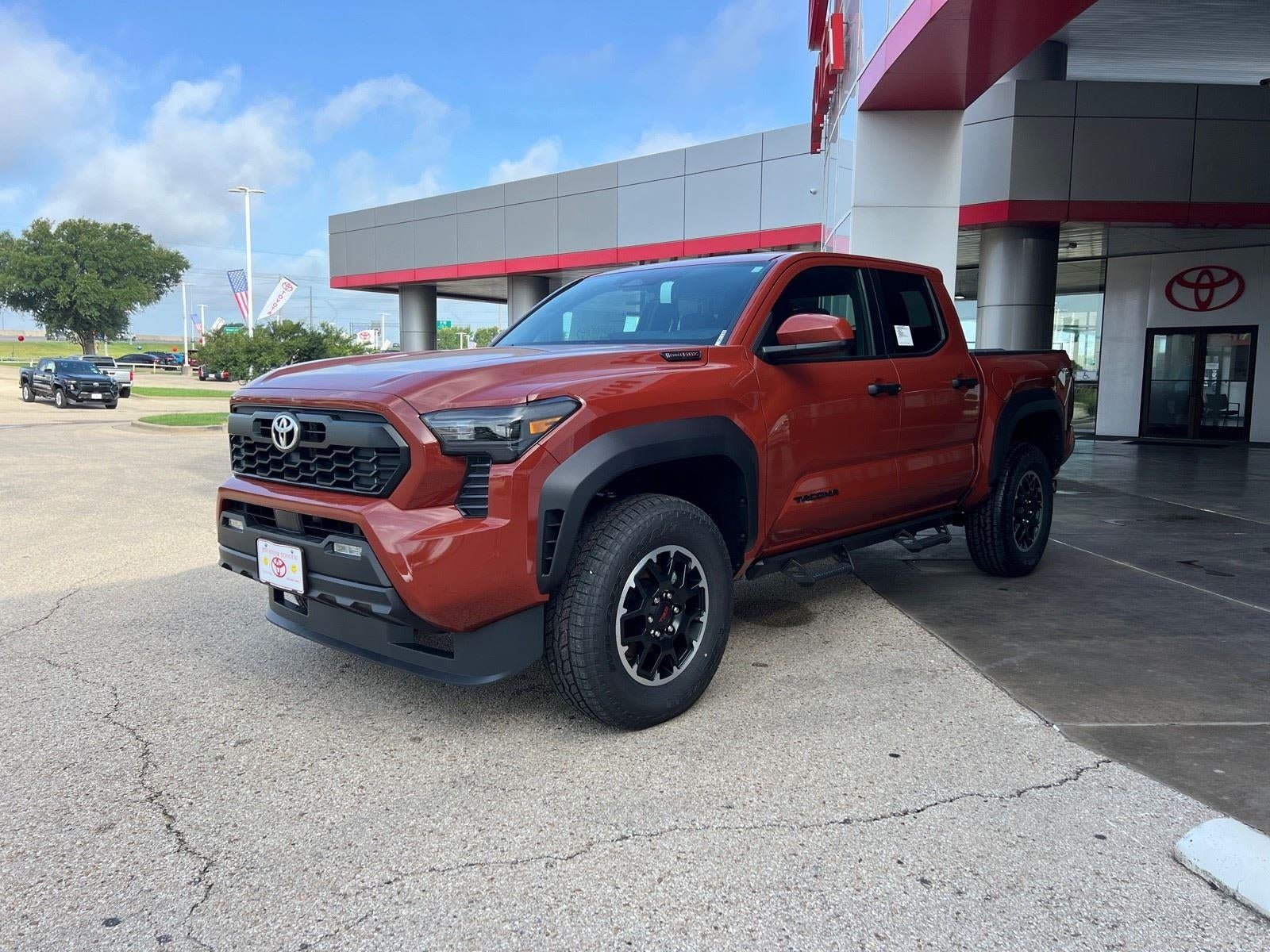 2025 Toyota Tacoma i-FORCE MAX TRD Off-Road i-FORCE MAX