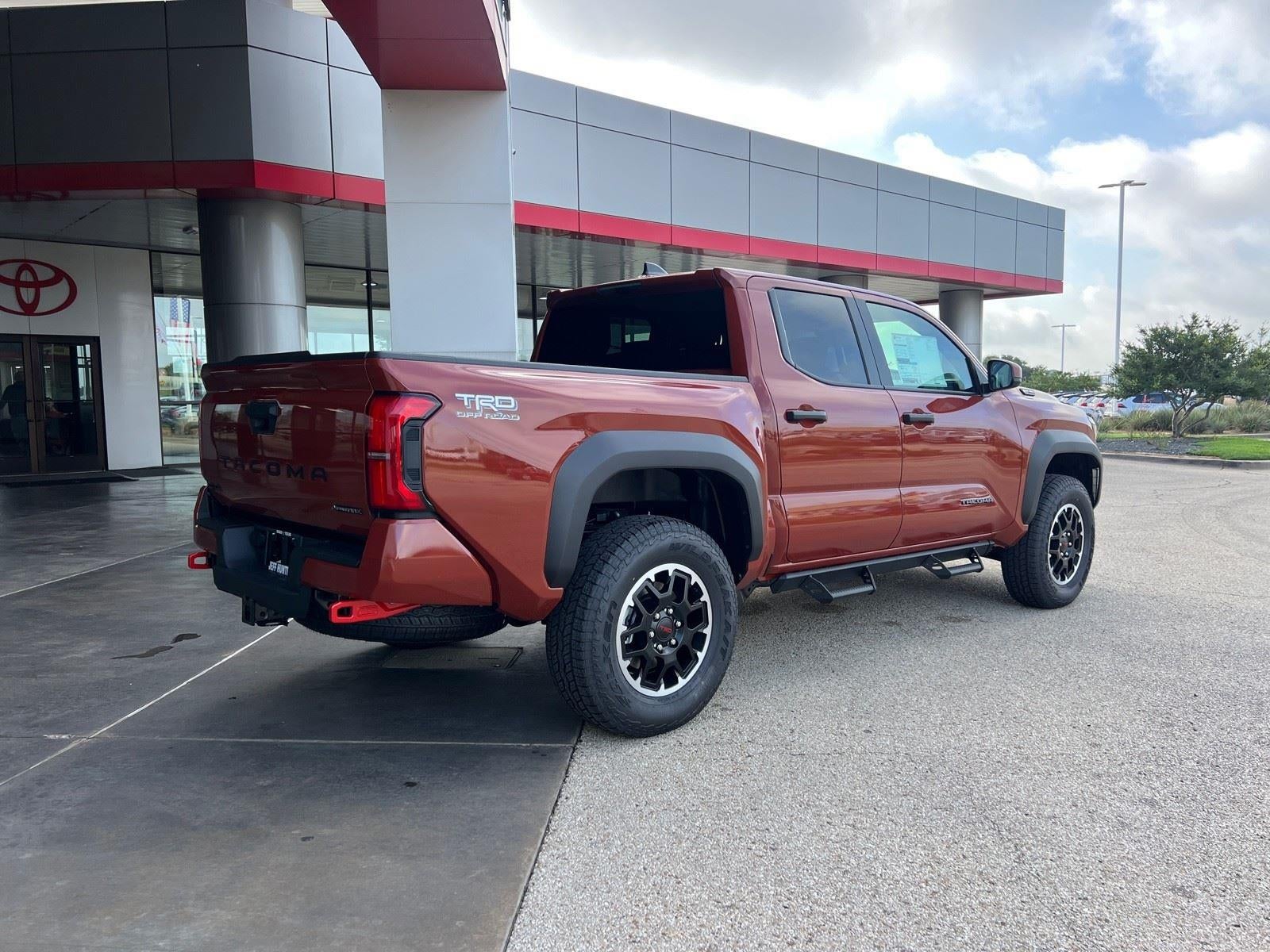 2025 Toyota Tacoma i-FORCE MAX TRD Off-Road i-FORCE MAX