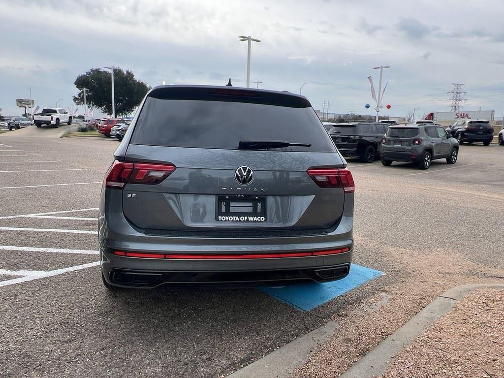 2024 Volkswagen Tiguan SE R-Line Black