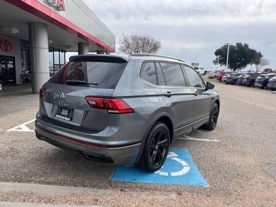 2024 Volkswagen Tiguan SE R-Line Black