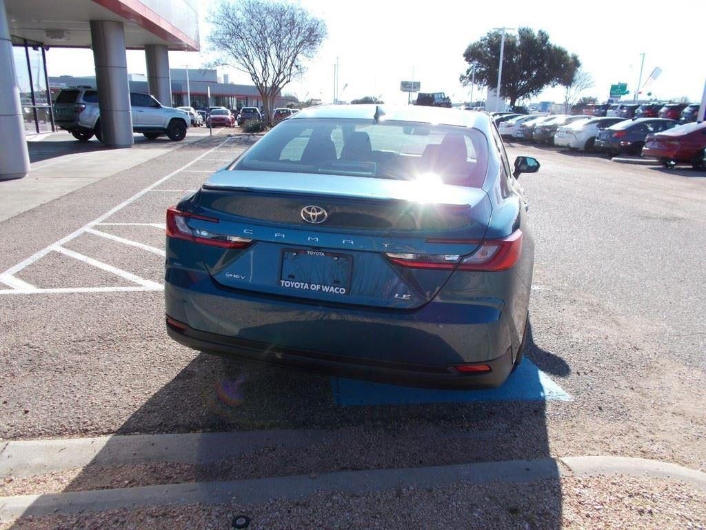 2026 Toyota CAMRY LE