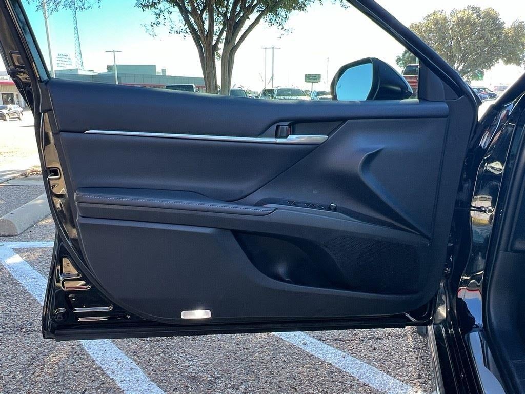 2024 Toyota Camry Hybrid XSE