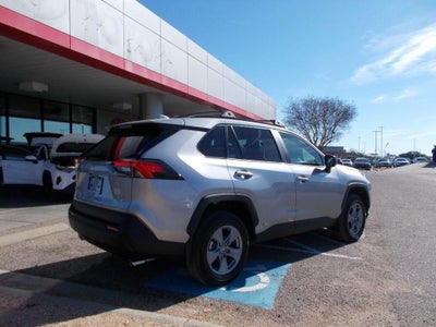 2025 Toyota RAV4 Hybrid LE