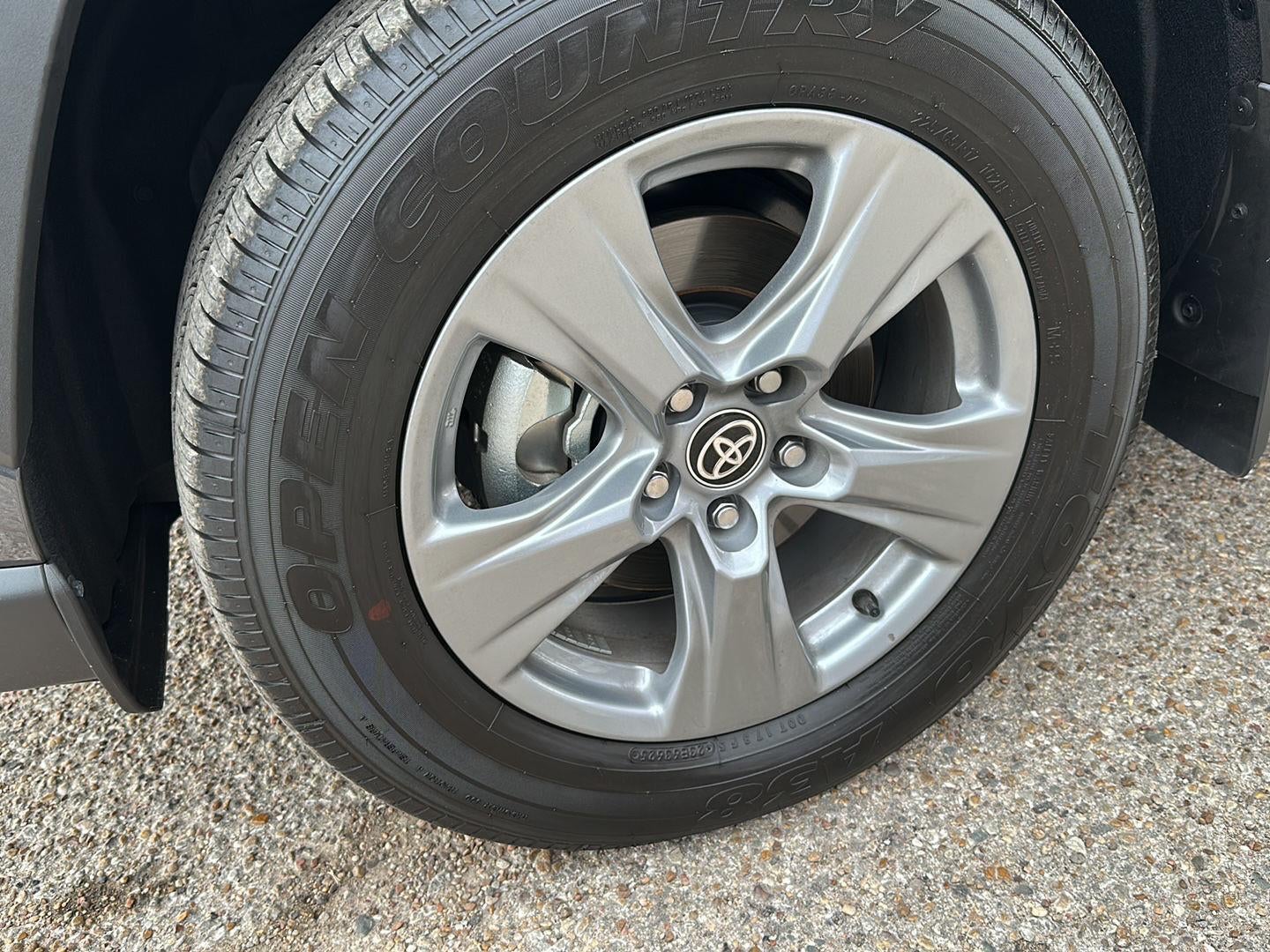 2025 Toyota RAV4 Hybrid LE