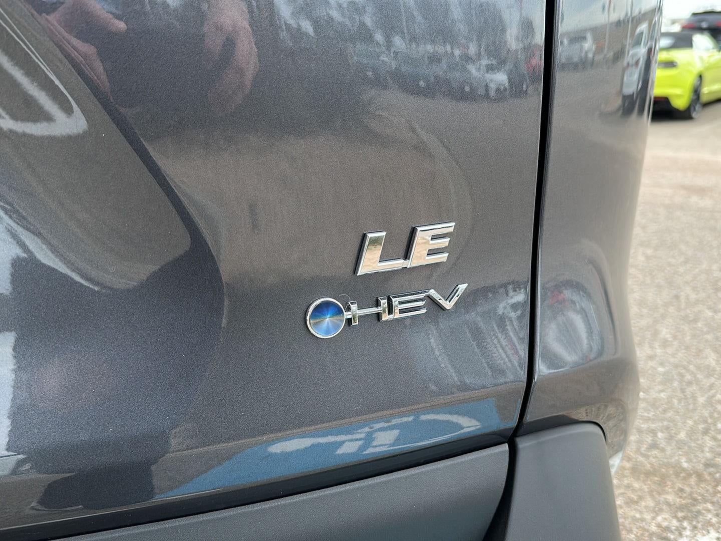 2025 Toyota RAV4 Hybrid LE