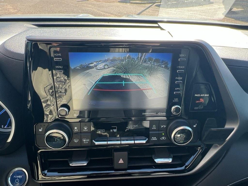 2020 Toyota Highlander Hybrid XLE