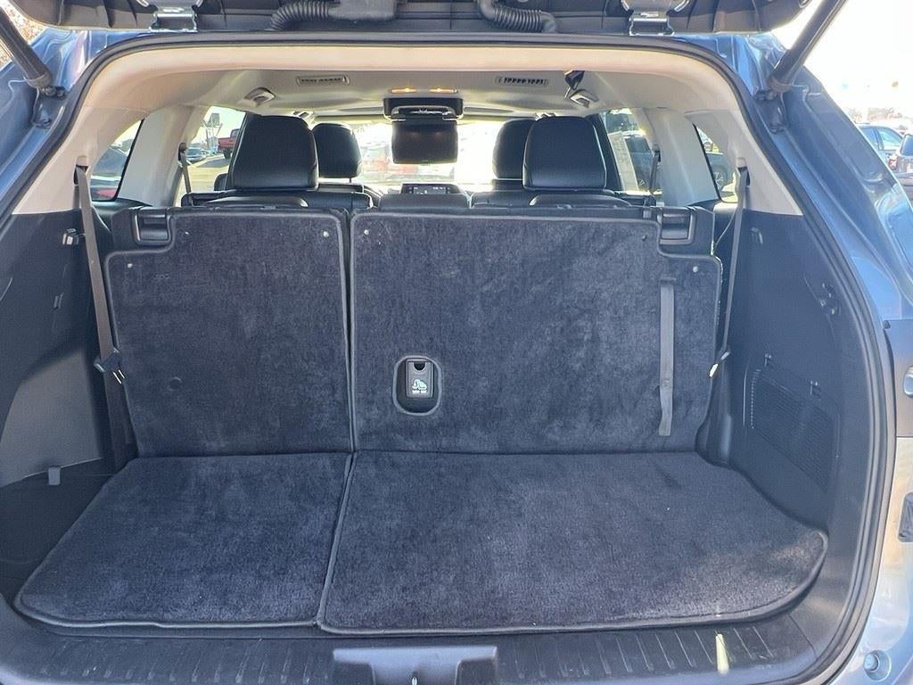 2020 Toyota Highlander Hybrid XLE