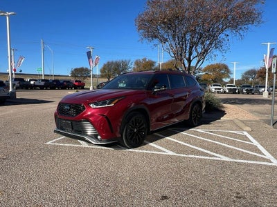 2024 Toyota Highlander XSE