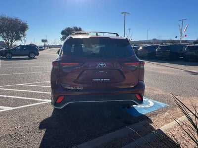 2024 Toyota Highlander XSE