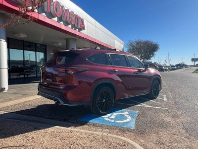 2024 Toyota Highlander XSE