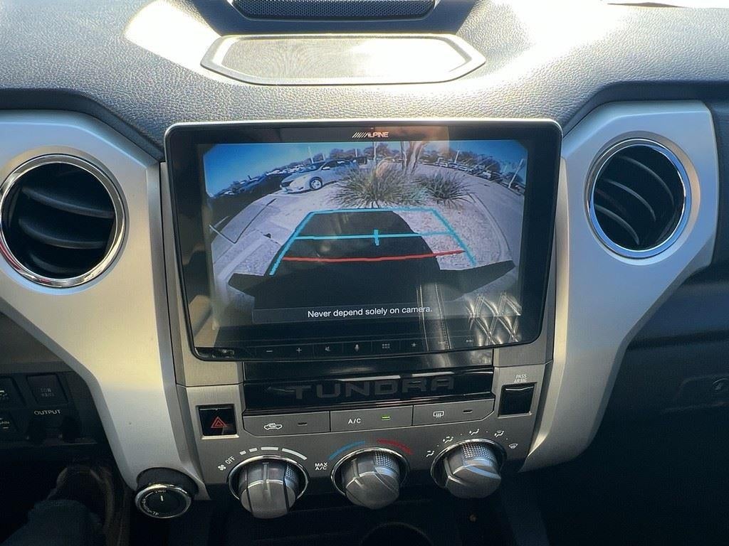 2018 Toyota Tundra SR5