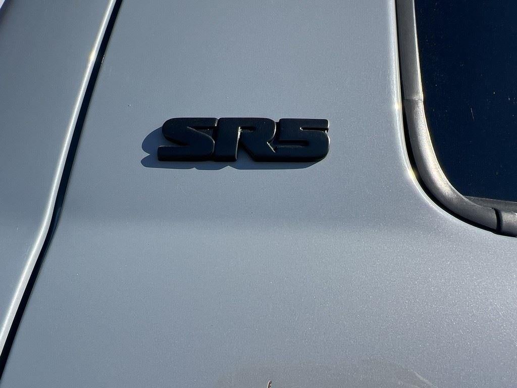 2018 Toyota Tundra SR5