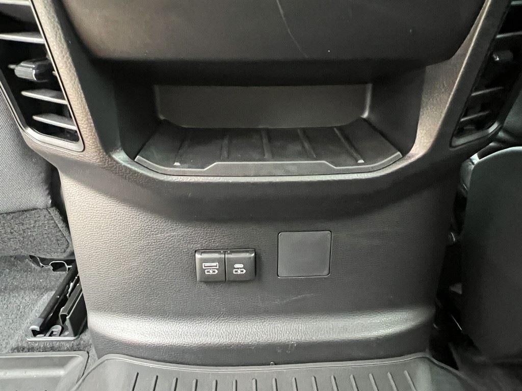 2026 Toyota TUNDRA 4X4 SR5