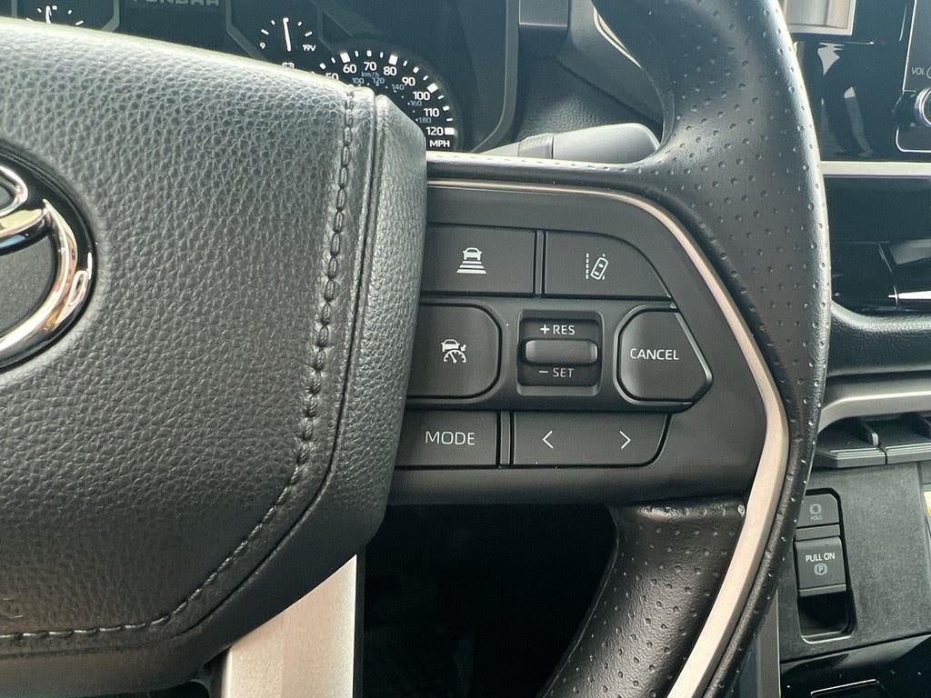 2026 Toyota TUNDRA 4X4 SR5