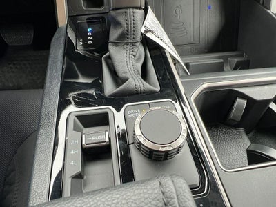 2026 Toyota TUNDRA 4X4 SR5