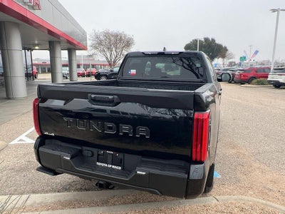 2026 Toyota TUNDRA 4X4 SR5