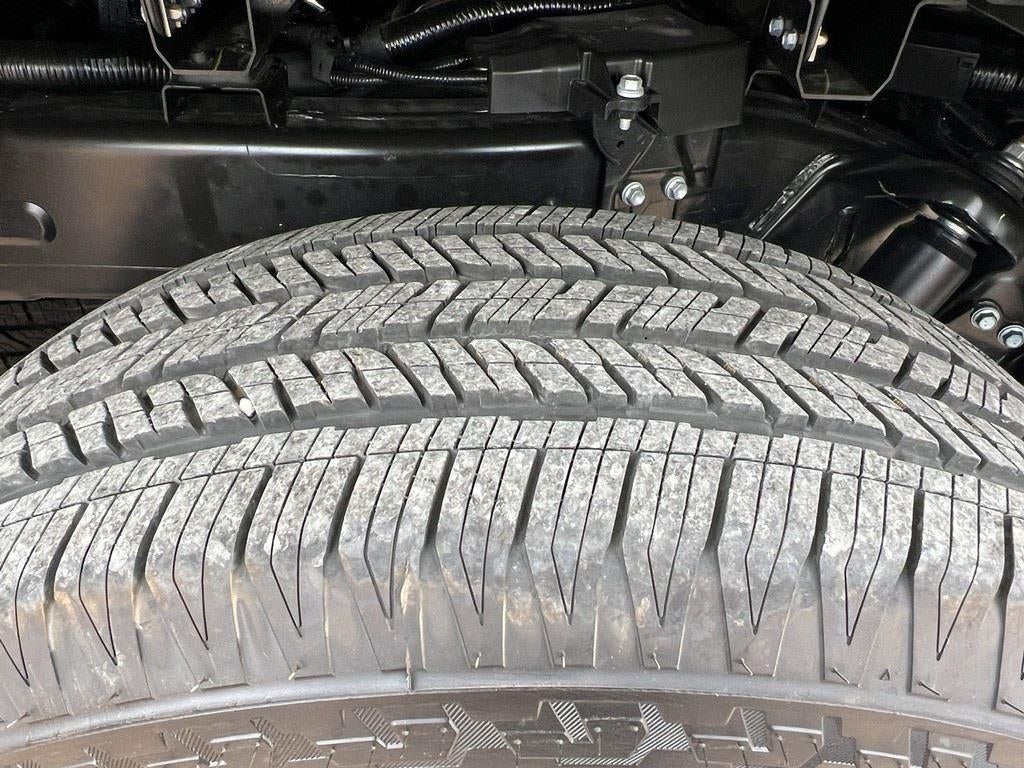 2026 Toyota TUNDRA 4X4 SR5