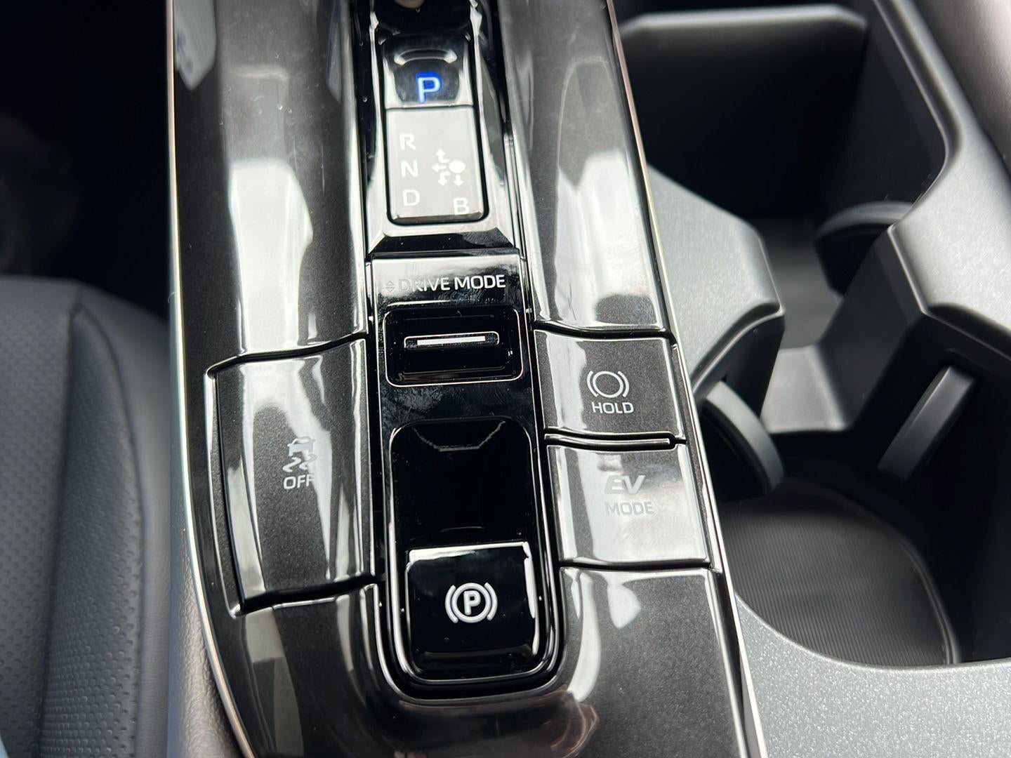 2026 Toyota Toyota Crown Nightshade