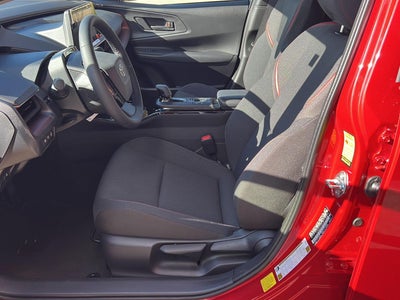 2026 Toyota Prius Plug-in Hybrid SE