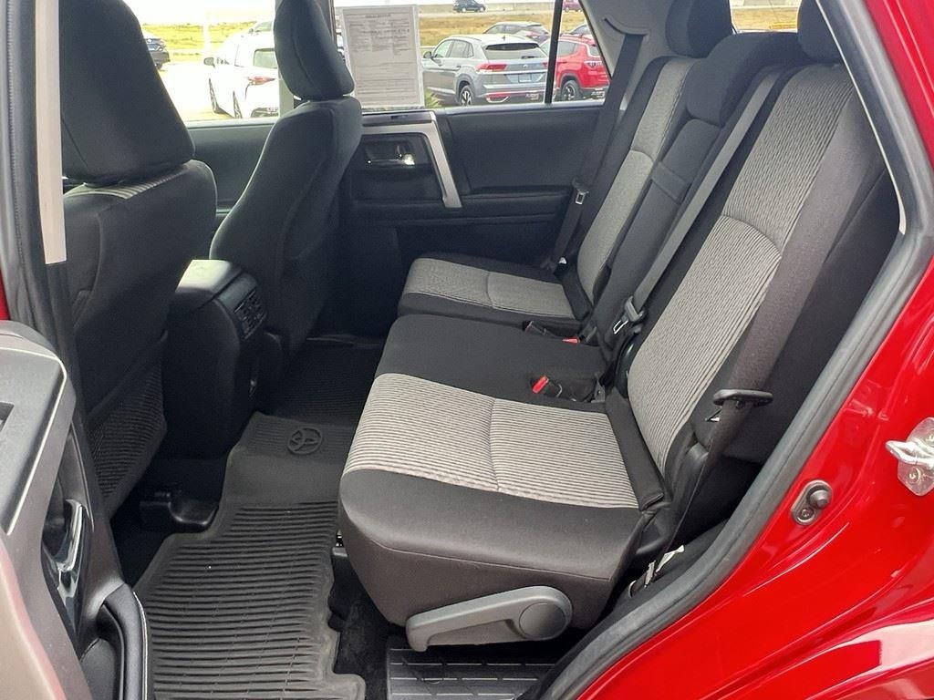 2022 Toyota 4Runner SR5