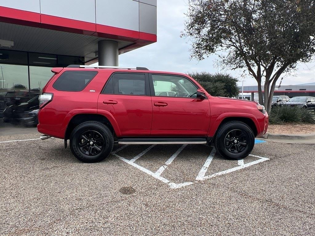 2022 Toyota 4Runner SR5