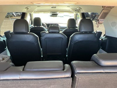 2024 Kia Carnival SX