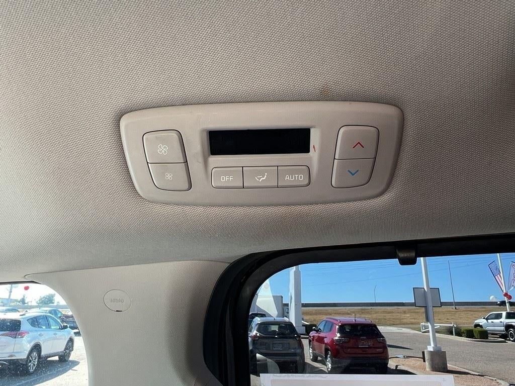 2024 Kia Carnival SX