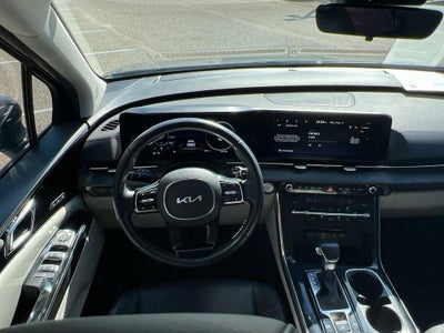 2024 Kia Carnival SX
