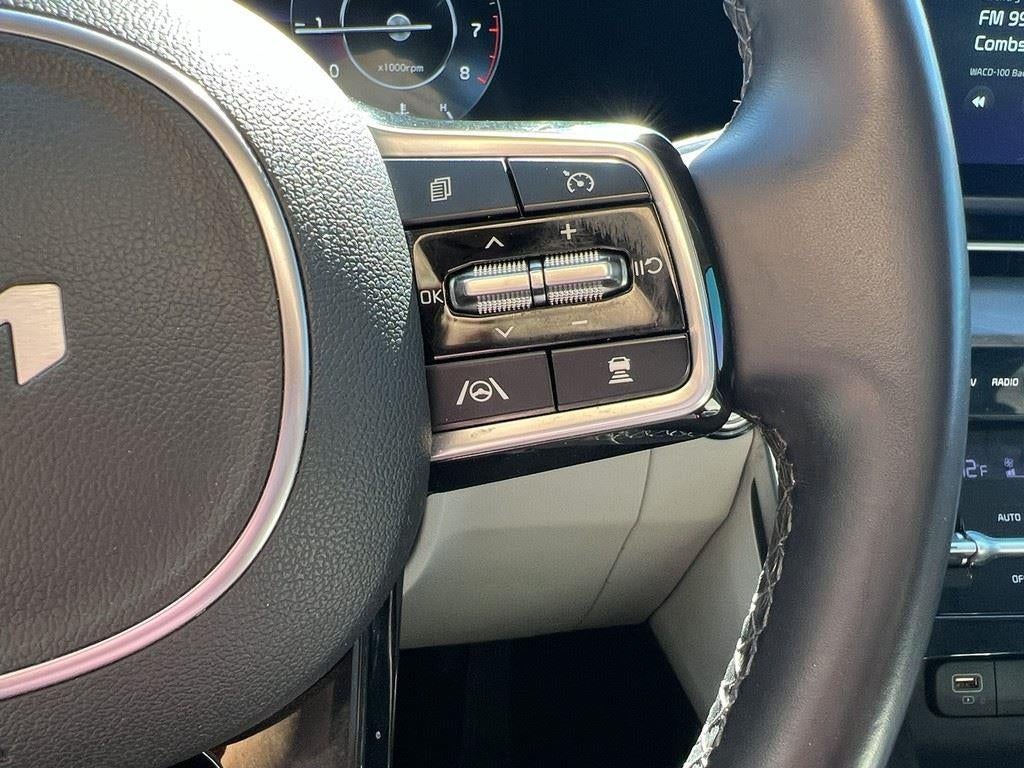 2024 Kia Carnival SX