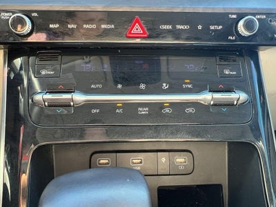 2024 Kia Carnival SX