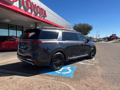 2024 Kia Carnival SX